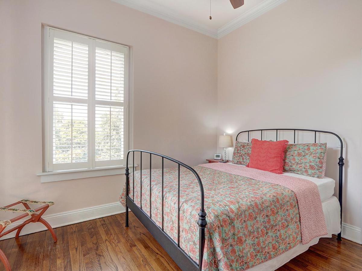 Apartamento Charm On Liberty Savannah Exterior foto
